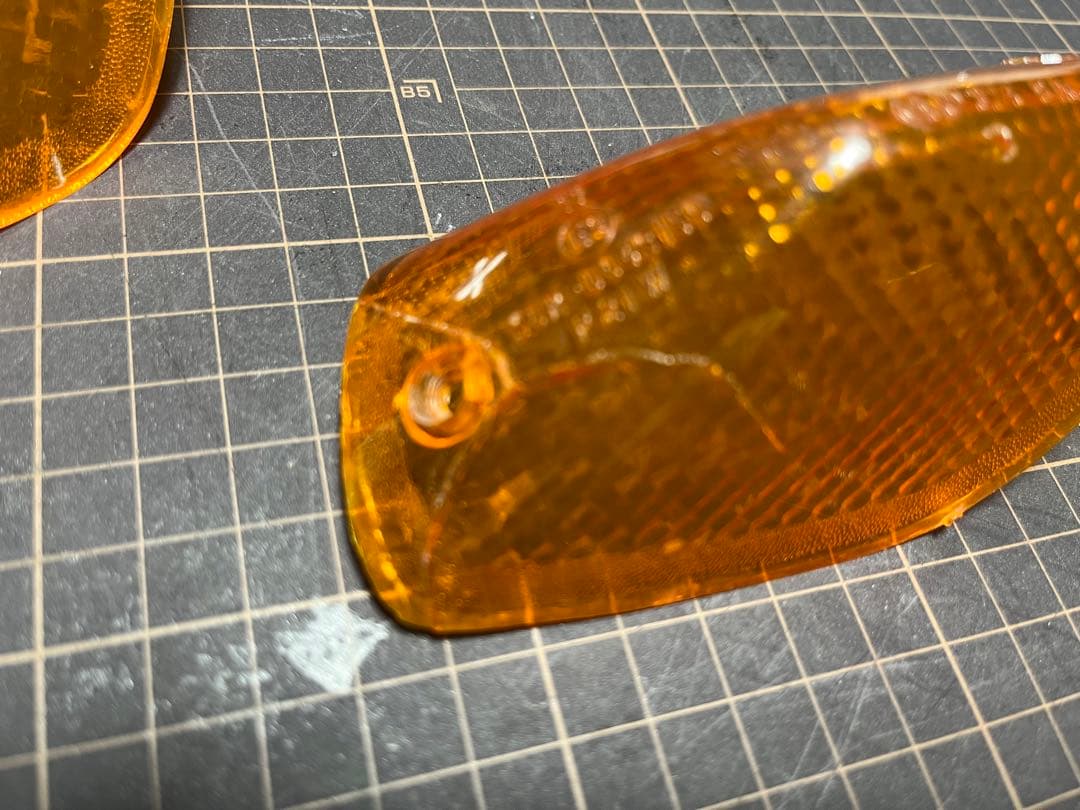 DUCATI PASO 750 ウインカーレンズ　ドゥカティ　パソ