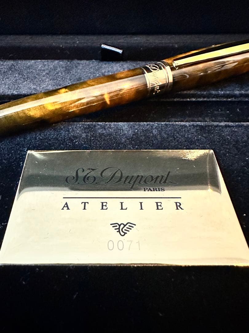 エス・テー・デュポン「ラインD ボールペン　ラージ 純正漆(ブラウンゴールド)」