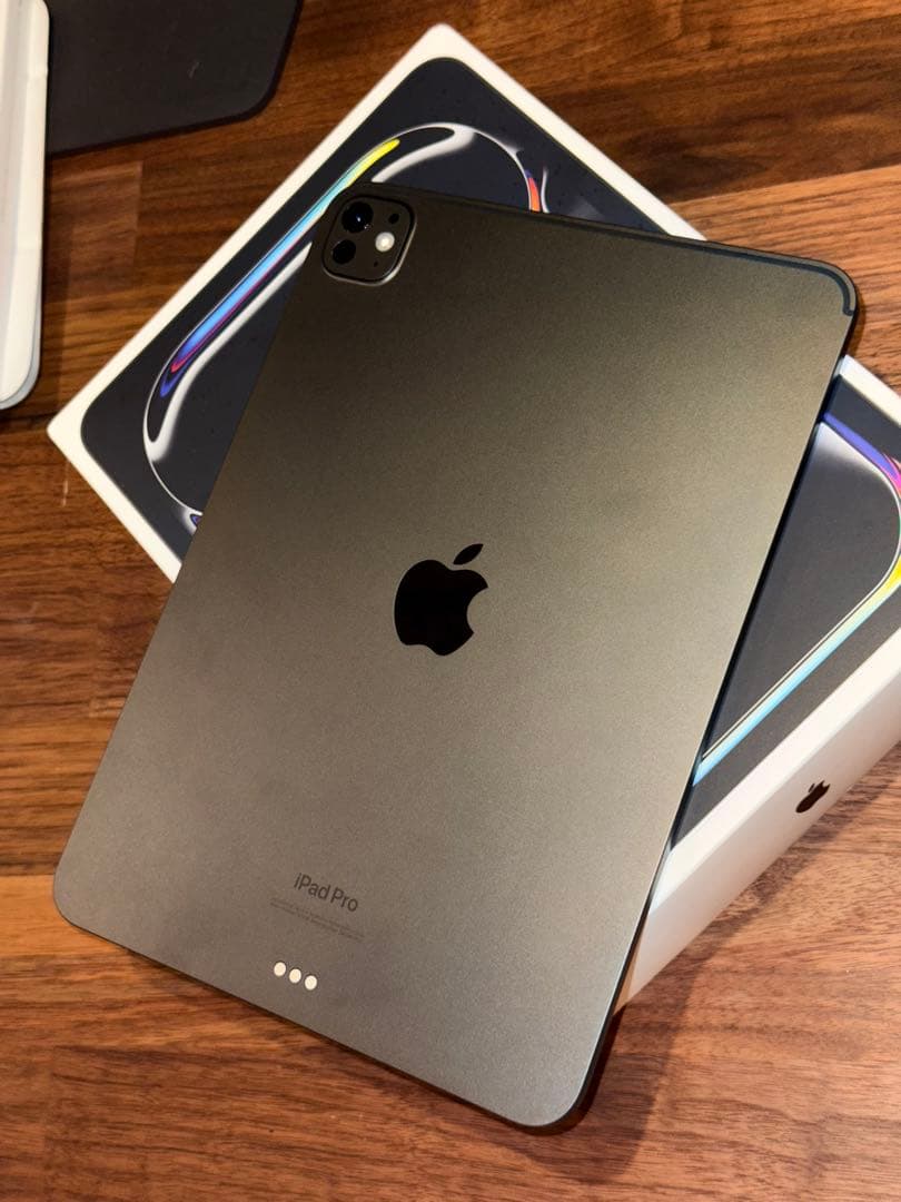 iPad Pro 11 (M4) 256GB Wi-Fi 本体