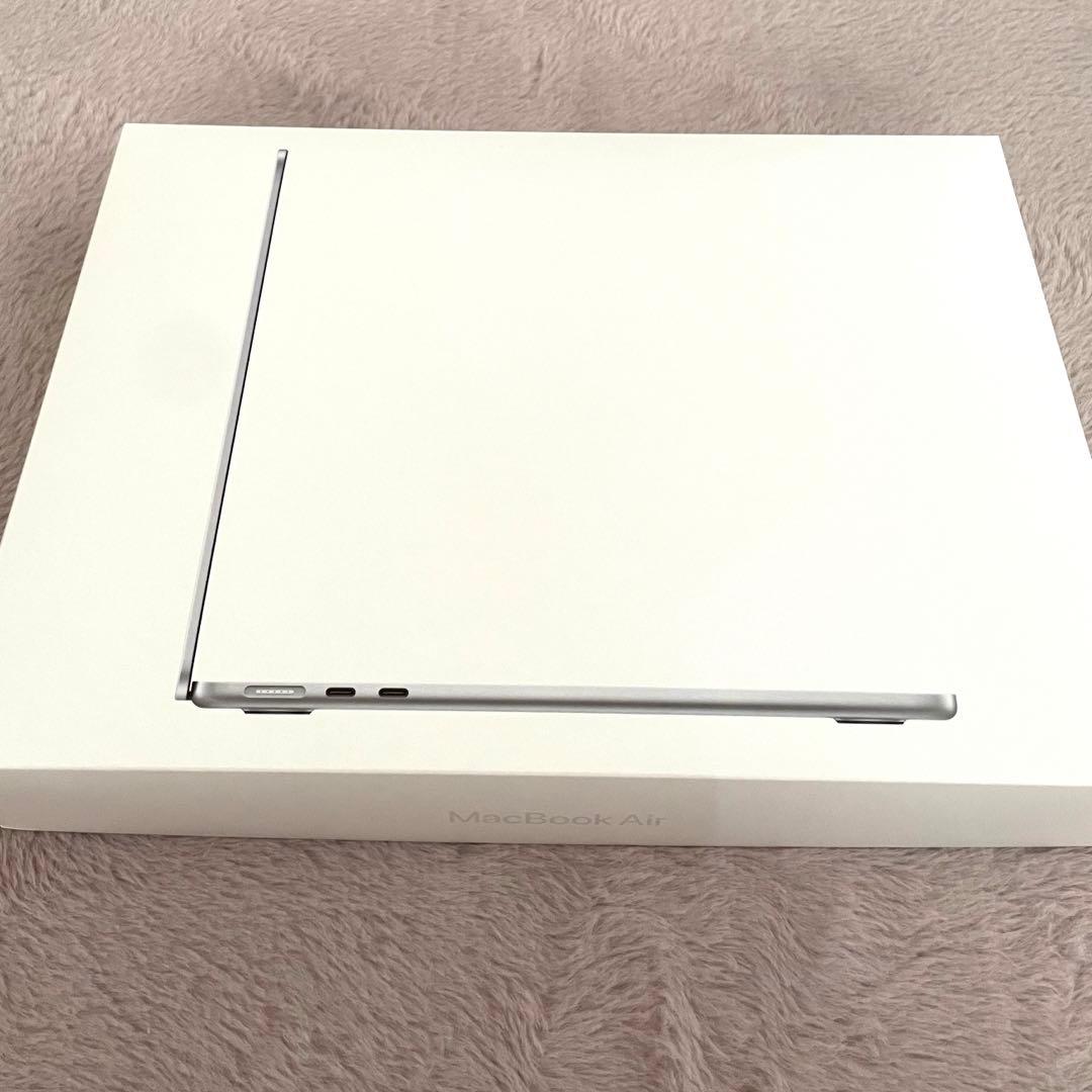【美品】MacBook Air M2 13.6インチ　AppleCare＋