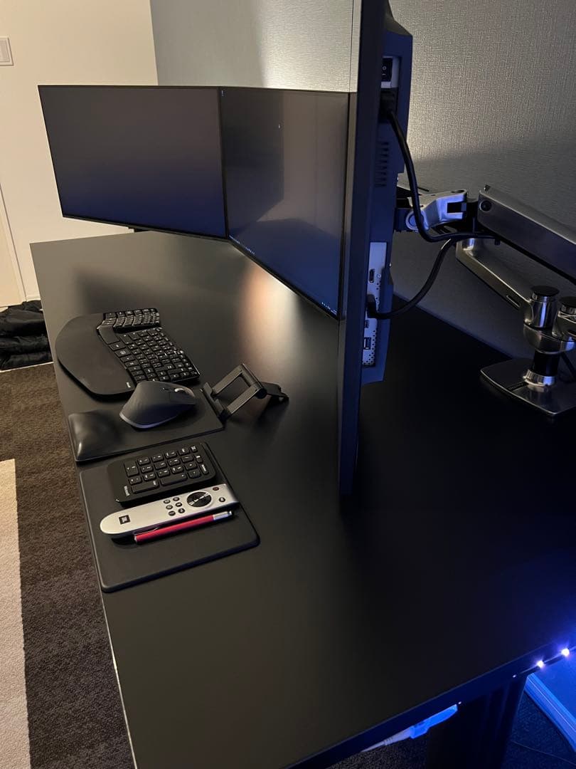 GARAGE fantoni パソコンデスク GT BLACK脚 新品同等❗️