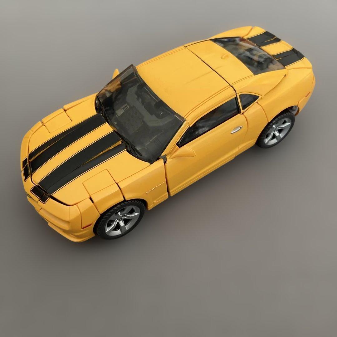 タカラトミー バンブルビー 40TH SELECTION