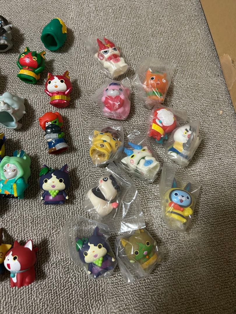 妖怪ウォッチ　指人形まとめ売り　ソフビ