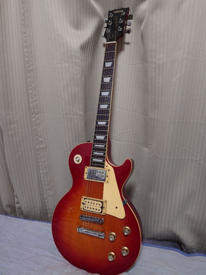 ブ*グ様 YAMAHA SL 500 レスポール タイプ