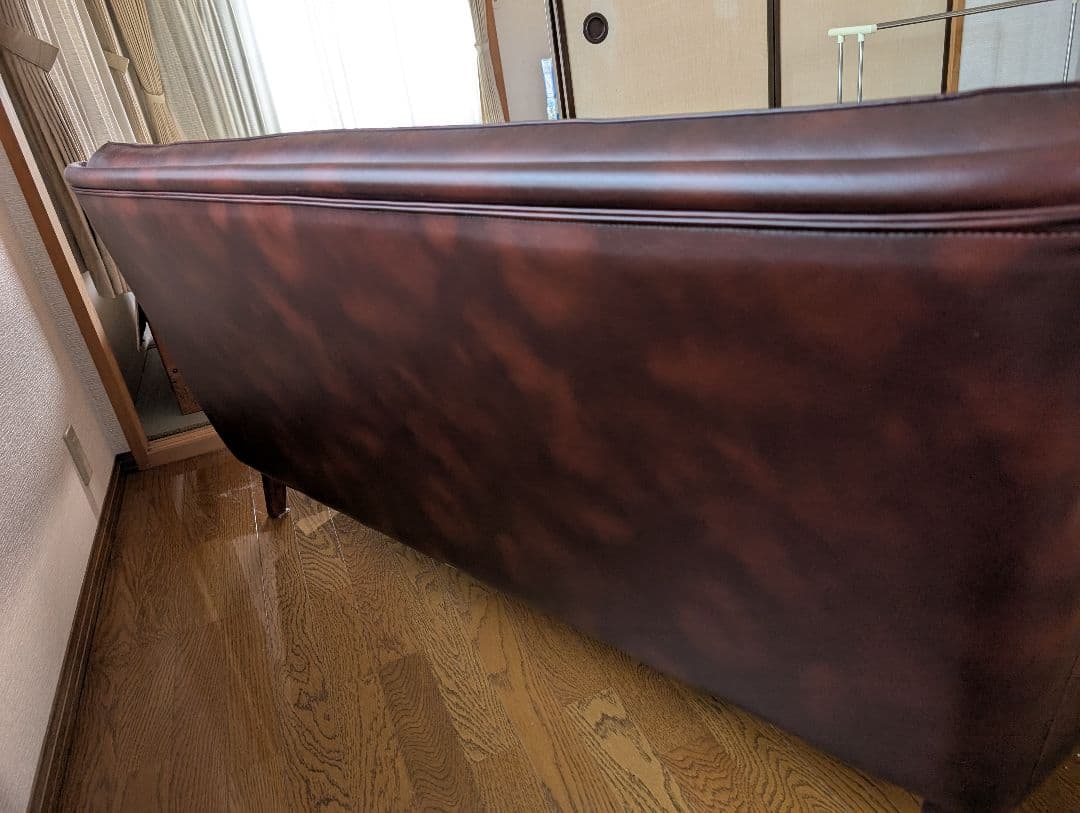 はぴこさん専用　ダークブラウン レザーソファ　メーカーはカリモク