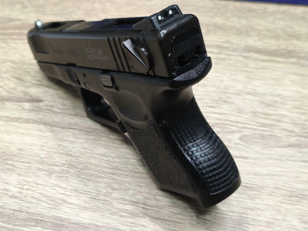 限定生産　KSC G26C ベビーパラベラム スライドHW　ロングマガジン付属