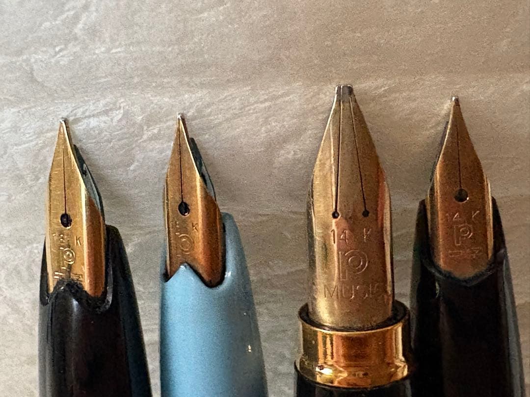 ジャンク品　万年筆９本　まとめ売り