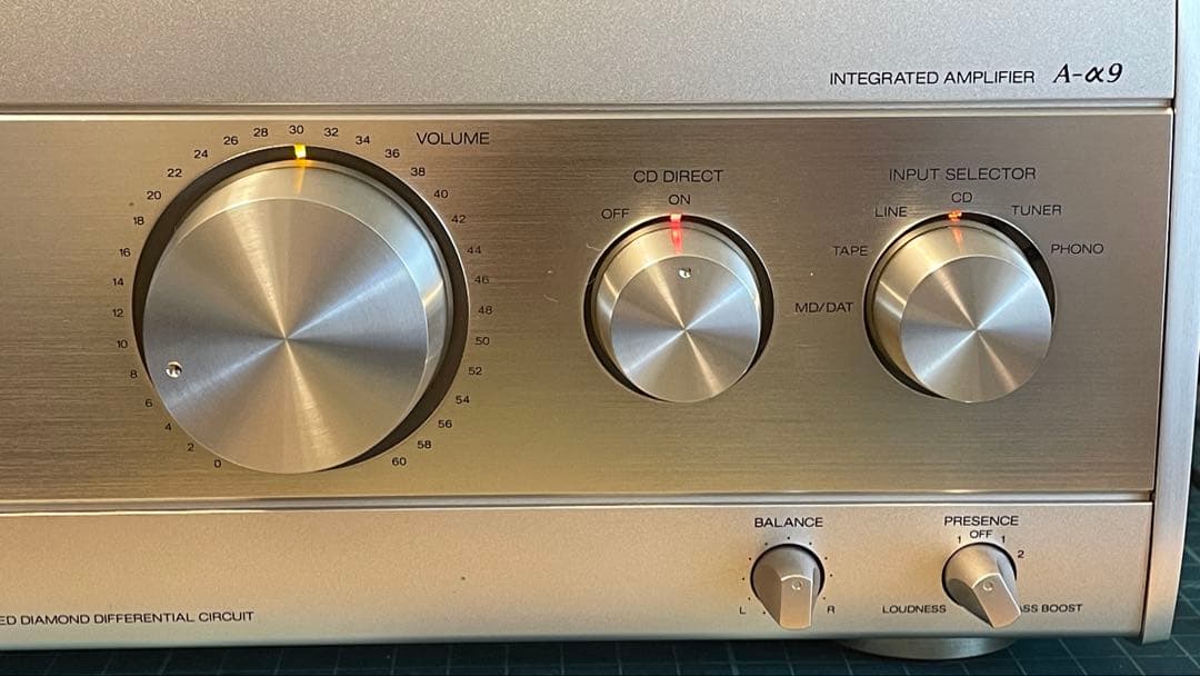 【動作品】サンスイ Sansui A-α9プリメインアンプ