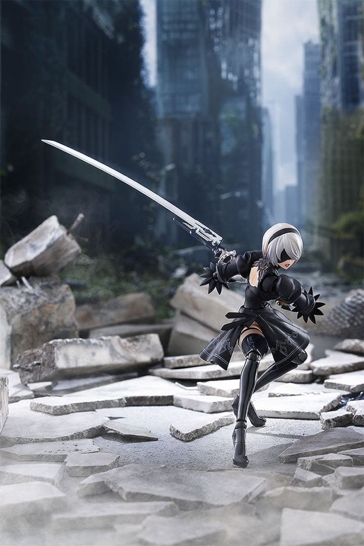 予約購入特典台座付き　figma 2B (ヨルハ二号B型) 643