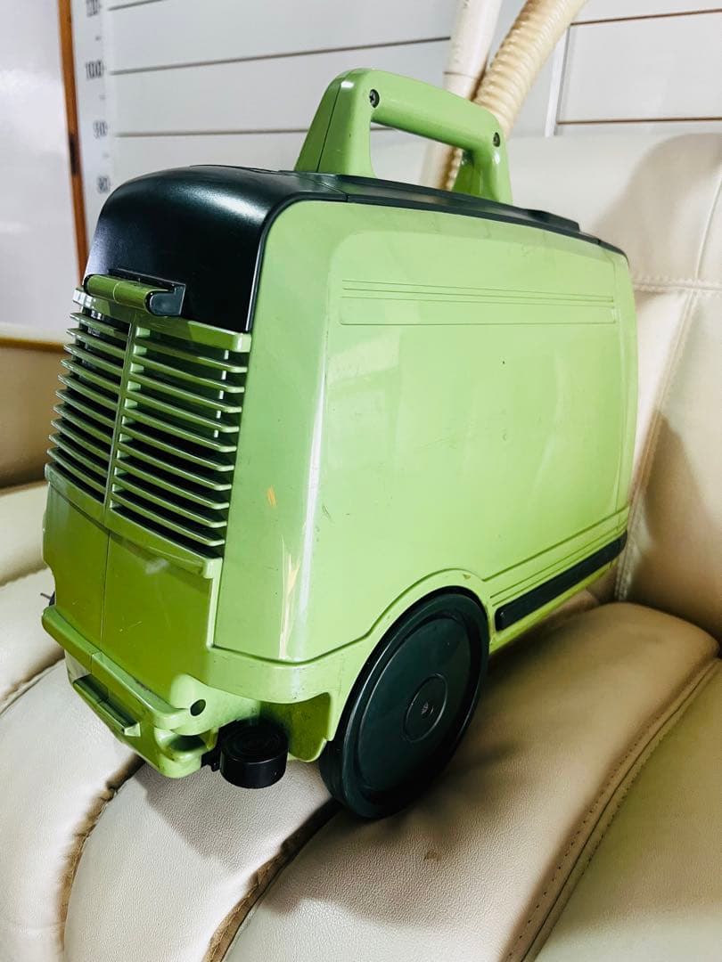 レトロ掃除機　日立　CV-8610