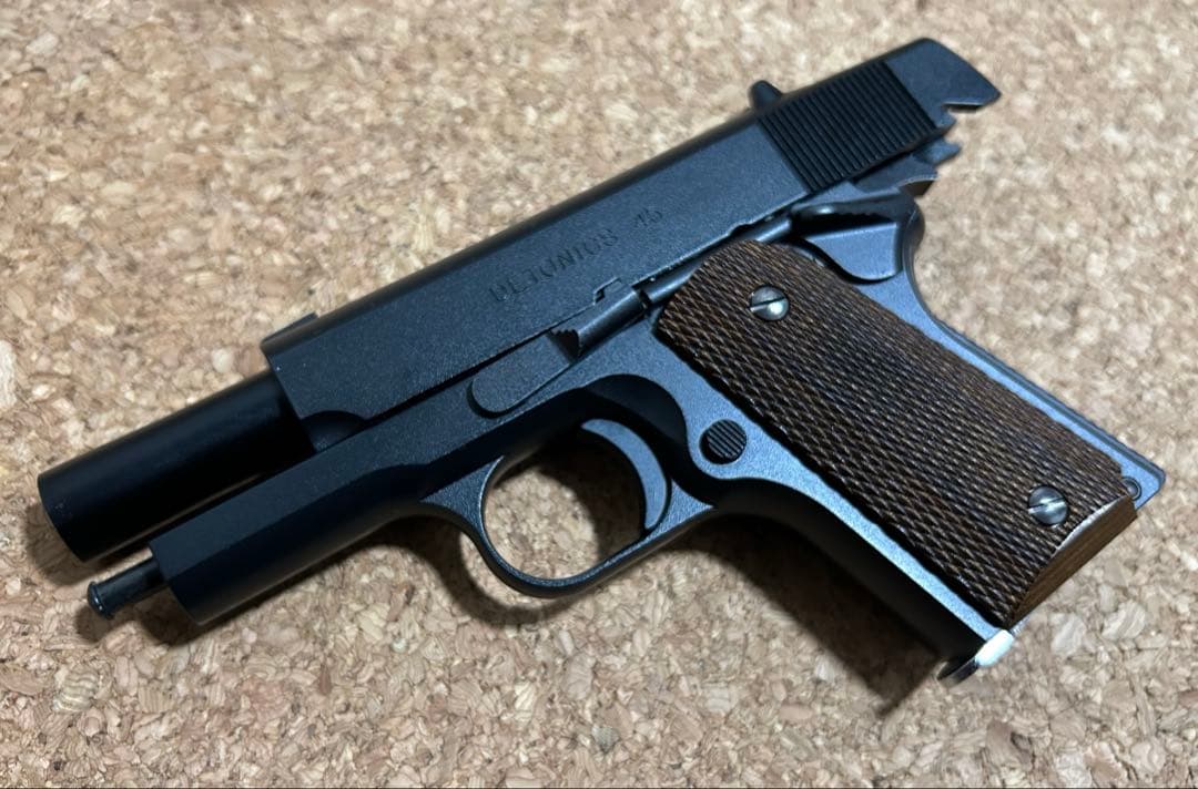 オールブラック仕様　デトニクス45 東京マルイ　木製グリップ　ガスガン