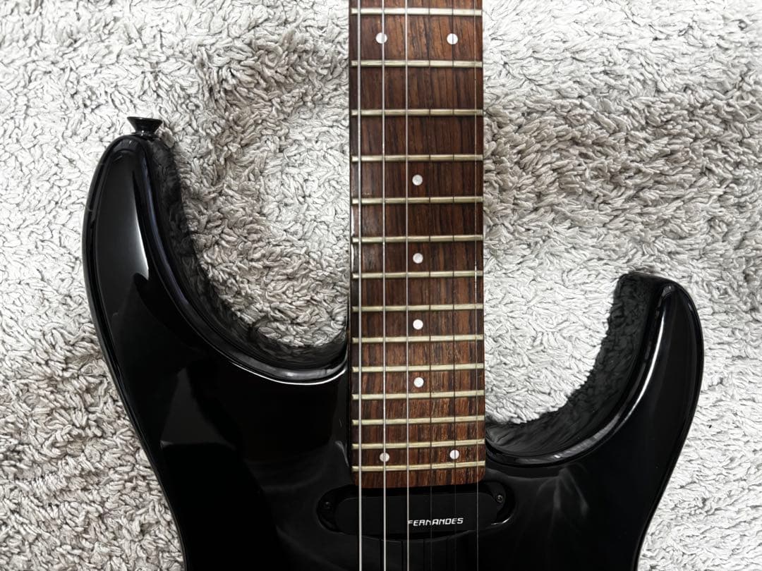 Fernandes FR-55 エレキギター　ブラック