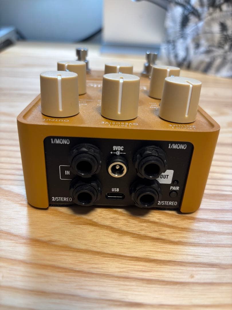 ギター Universal Audio UAFX Enigmatic 82