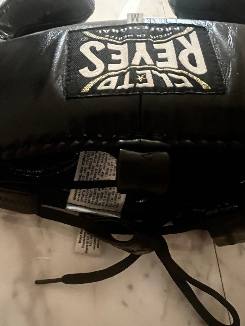 REYES レイジェス ボクシング ヘッドギア　ブラック Mサイズ　本革　正規品