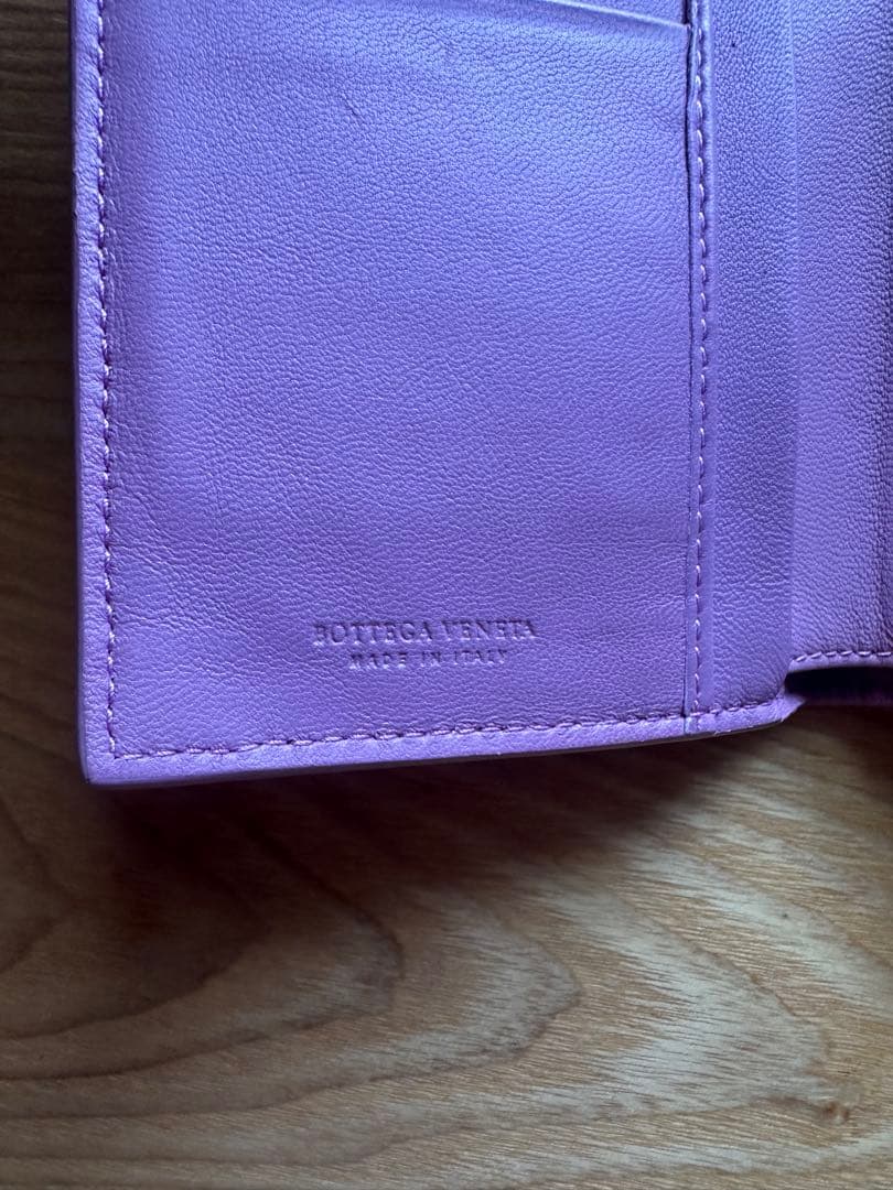ボッテガヴェネタ　二つ折り財布　レザー
