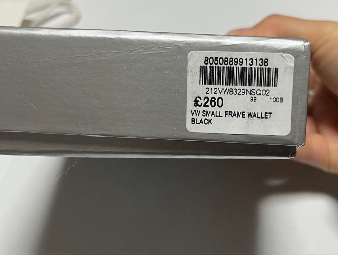 Vivienne Westwood（ヴィヴィアン・ウエストウッド）三つ折り財布