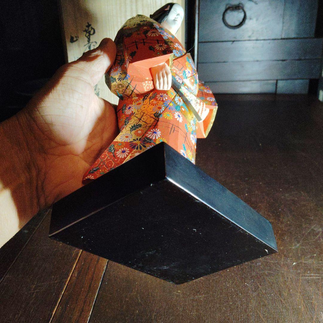 奈良木彫り、御所人形 オレンジ花柄 木製