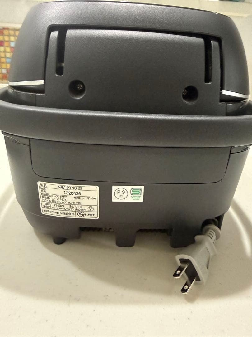 象印 圧力IH炊飯器 炎舞炊き NW-PT10 黒 内ぶた新品付き