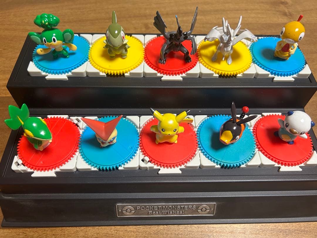 ポケモン　モンコレ付　専用ショーケースベストウィッシュ