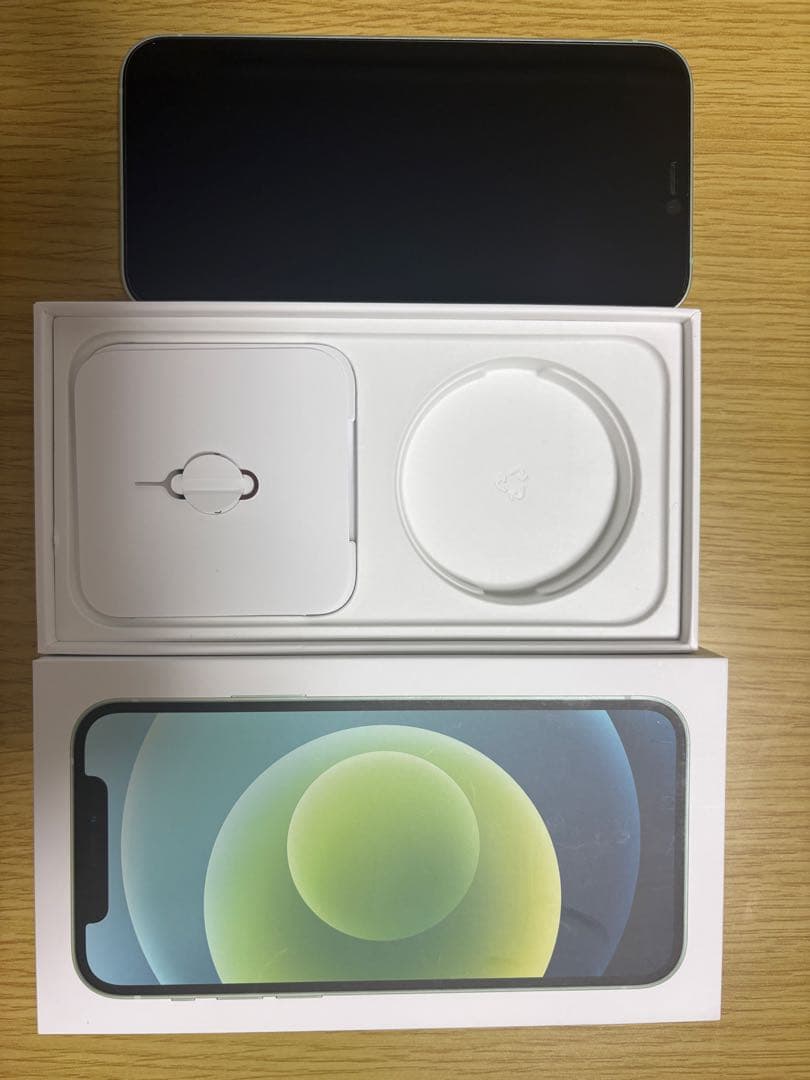 iPhone 12 128GB グリーン SIMフリー 中古品