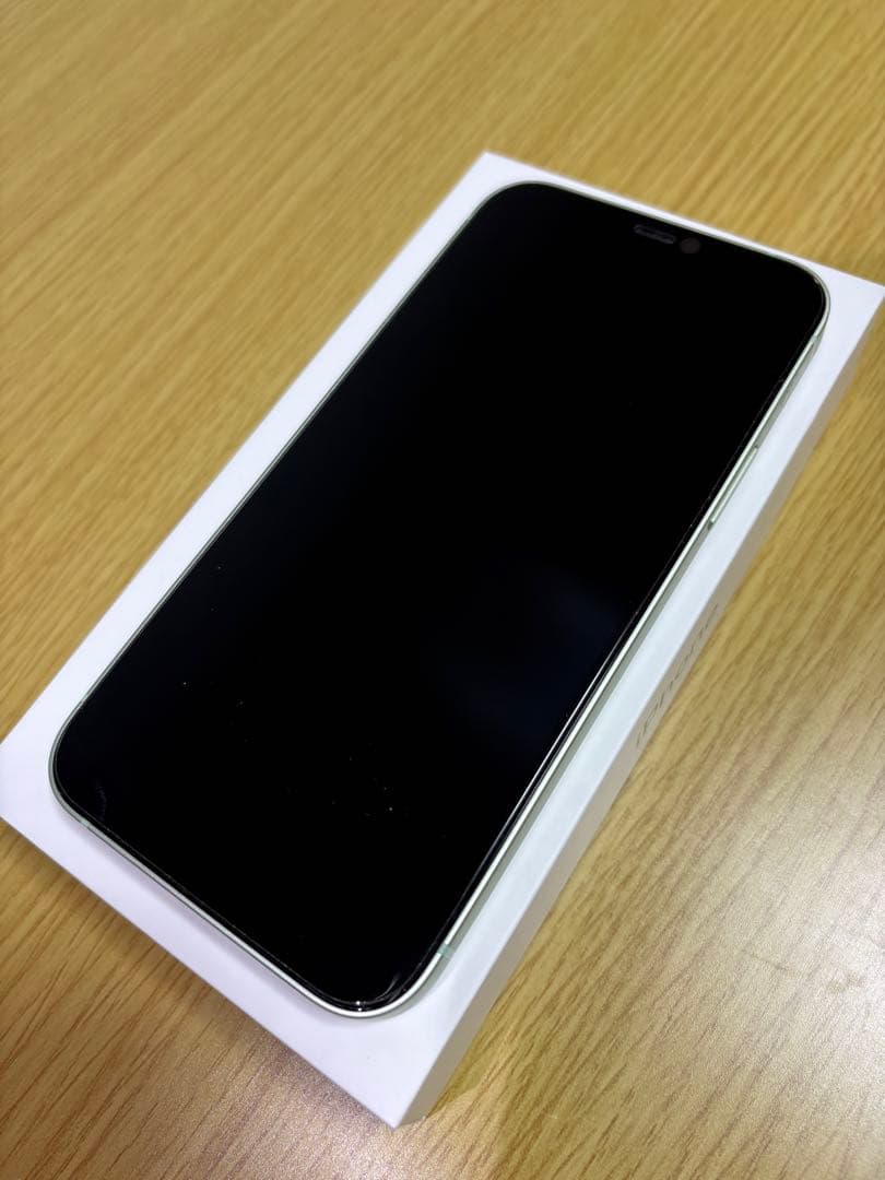 iPhone 12 128GB グリーン SIMフリー 中古品