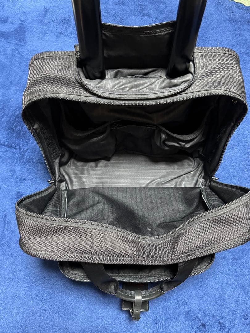 S o_1さん専用 美品　TUMI ブラック キャリーケース21602DH