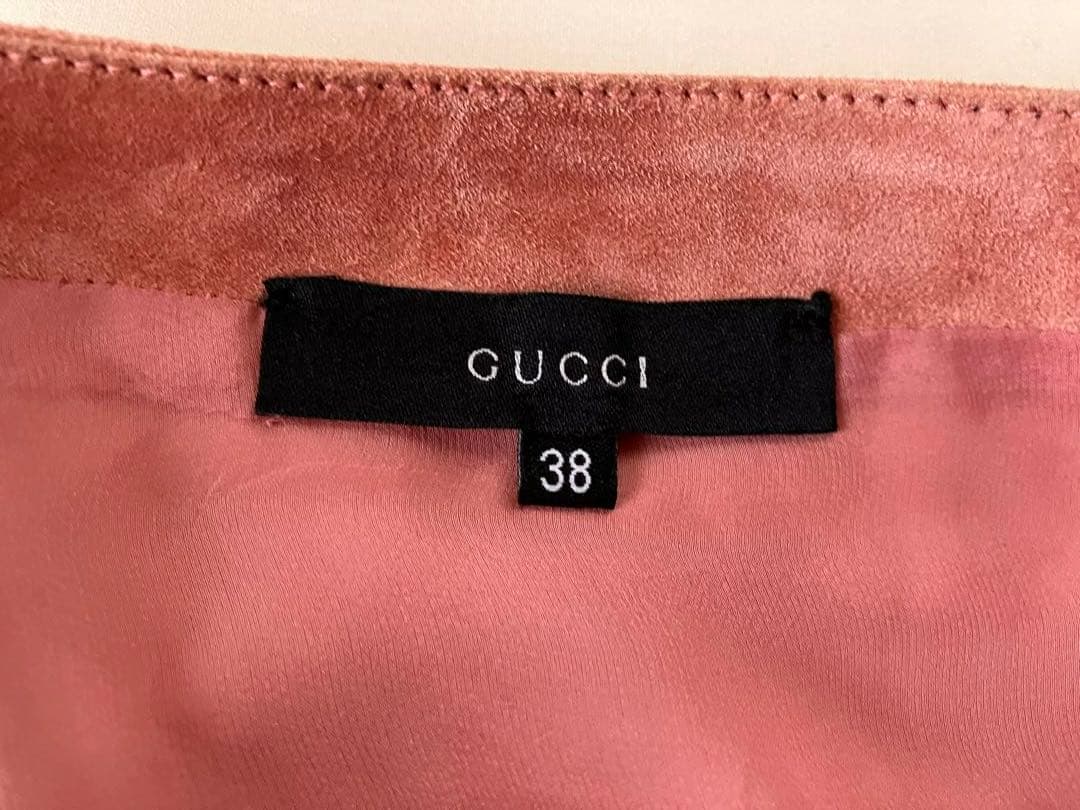✨GUCCIグッチ✨ピンクレザースカート　バックスキン38