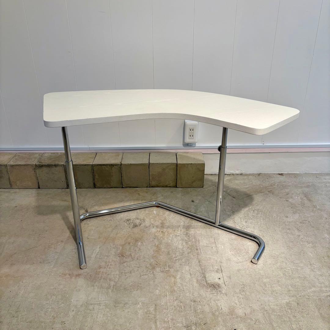 TECTA k24 サイドテーブル