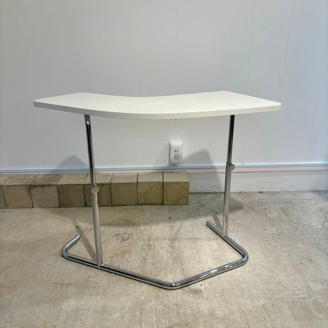 TECTA k24 サイドテーブル