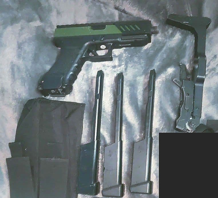 し*こ様 東京マルイ　電動ガン　グロック18C カスタムセット　ビギナーズ