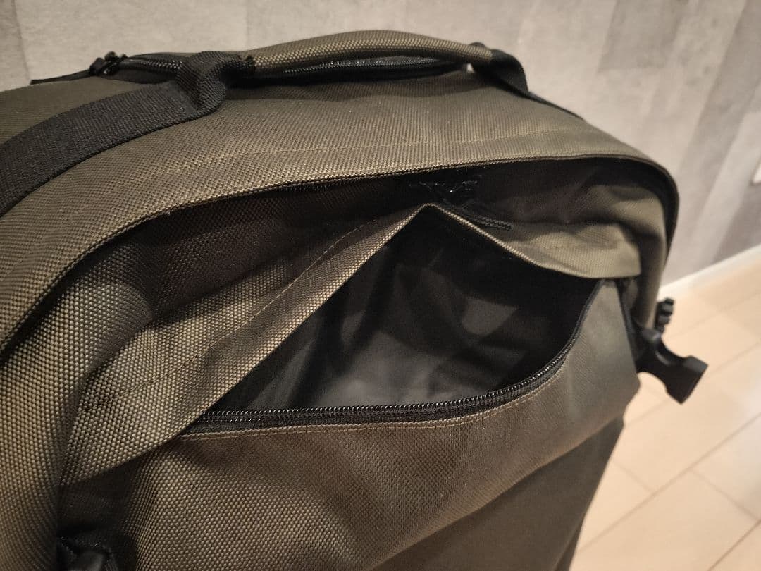 【美品】無印良品 撥水ソフトキャリーケース 40L　カーキ色