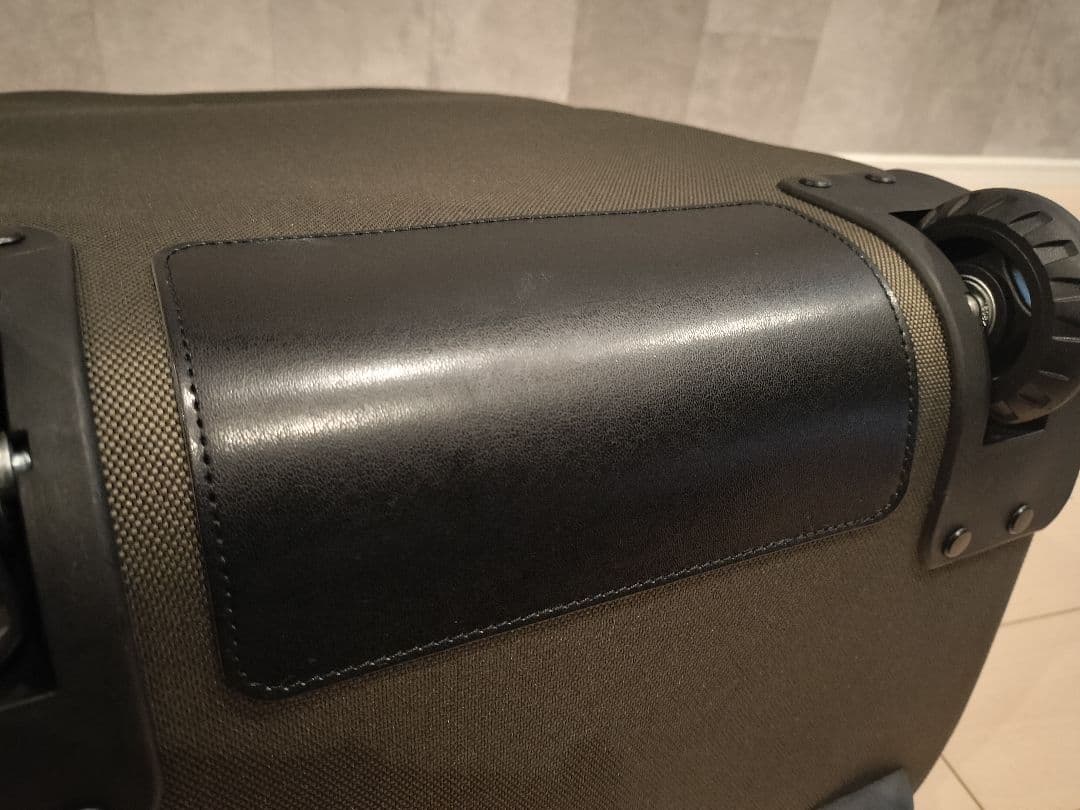 【美品】無印良品 撥水ソフトキャリーケース 40L　カーキ色