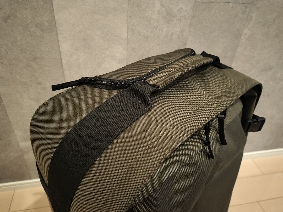 【美品】無印良品 撥水ソフトキャリーケース 40L　カーキ色