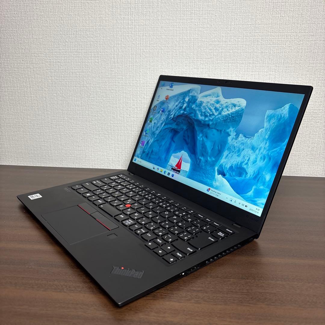美品×超高性能×超軽量！名機 ThinkPad X1 Carbon ！