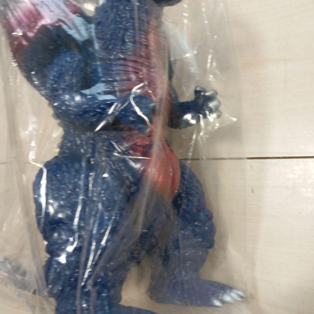 11.激レア　スペースゴジラ　2004