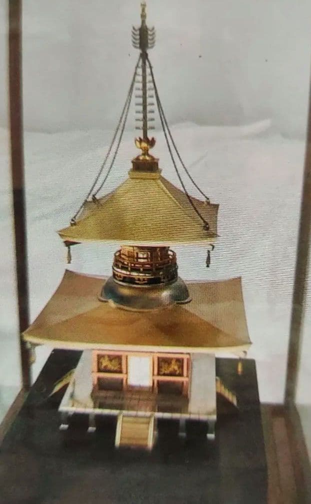 東京銀器製　多宝塔　1500g　本体のみです。