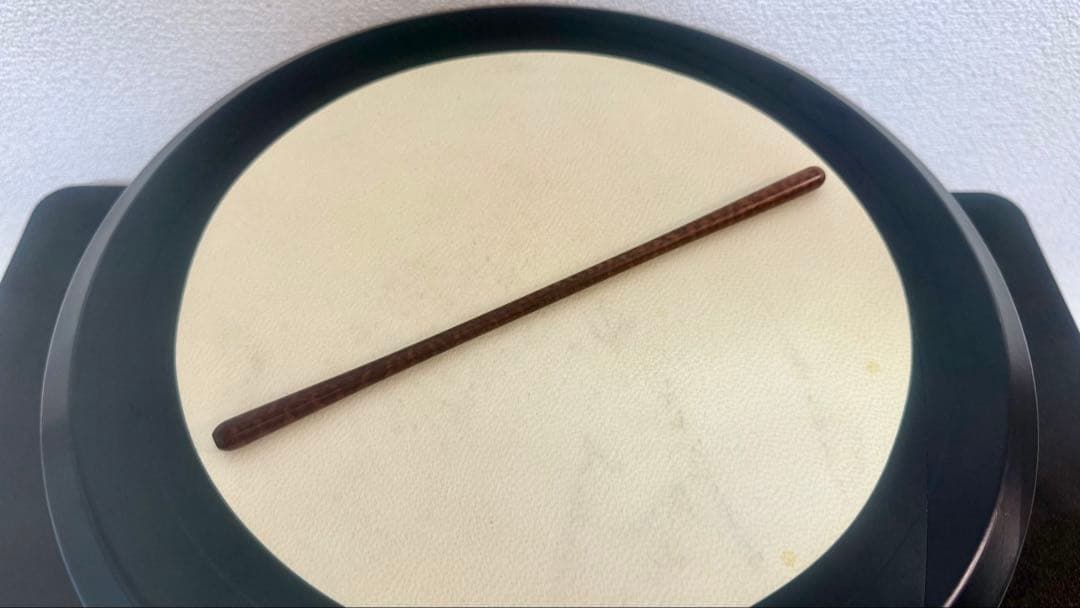 トシバウロン バウロン アイリッシュ楽器　Bodhrán