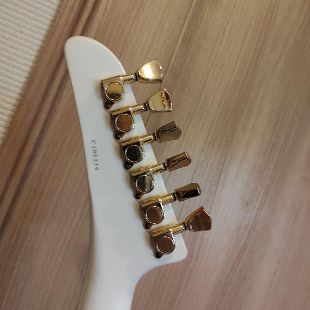 Tokai エクスプローラー 変形型ギター※ケース付き&ストラップ付き