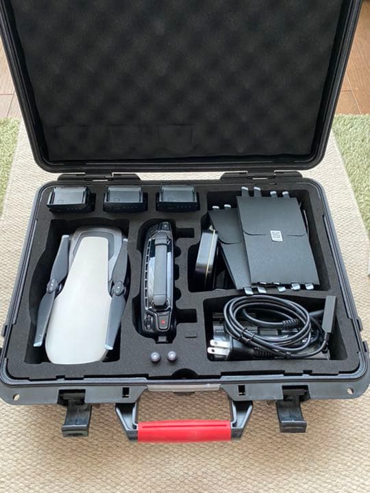 DJI Mavic air fly more combo ドローン（ケース付き）