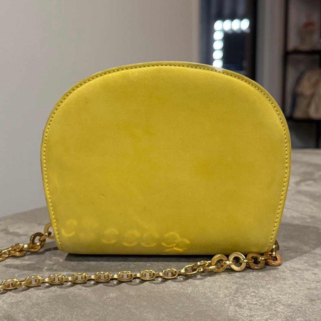 【希少】サルヴァトーレフェラガモ　ヌバックチェーン　ショルダーバッグ ガンチーニ