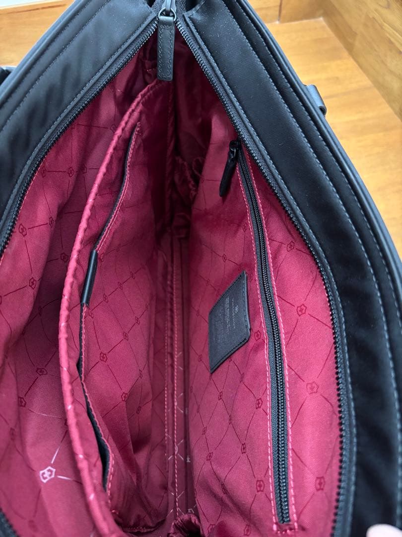 気まぐれセール！美品　ビクトリノックス　ビジネスバッグ