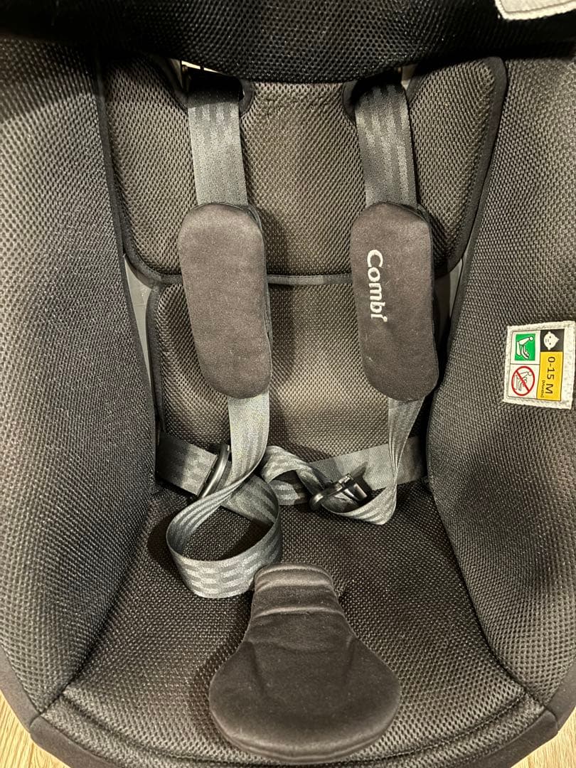 ゴマちゃん！　コンビ THE S plus ISOFIX ZB-750
