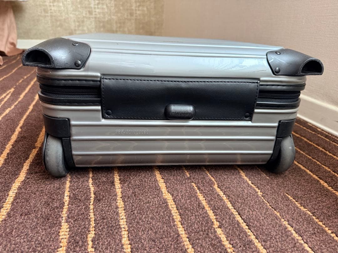 RIMOWA SALSA 2輪　23Lビジネストロリー
