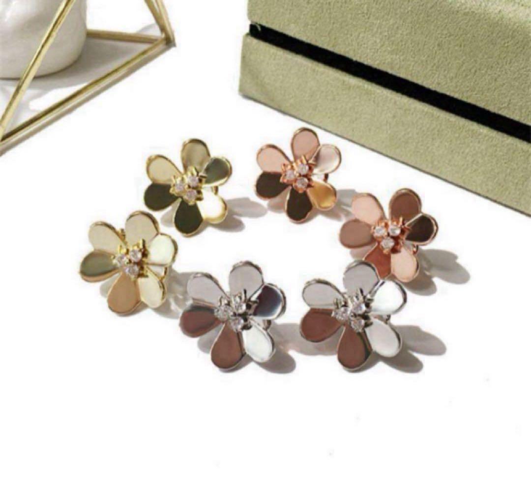 ✨ハイクオリティ✨ラージ　シルバー　ピアス　ダイヤモンド　※イヤリング加工可能