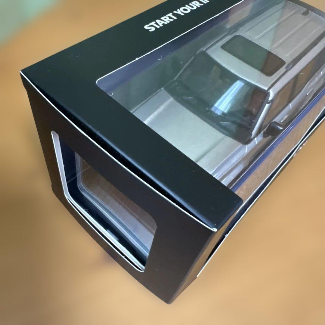 【送料込】 ランドクルーザー 250 シルバー 1/30 ミニカー ランクル