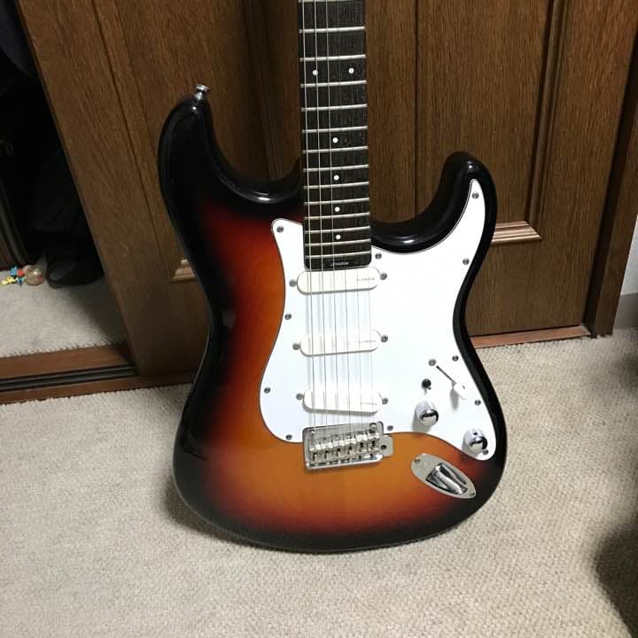 Brade社のギター