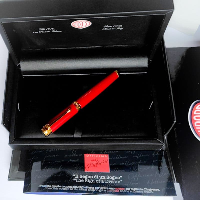 アウロラ タレンタム ローラーボール レッドGT