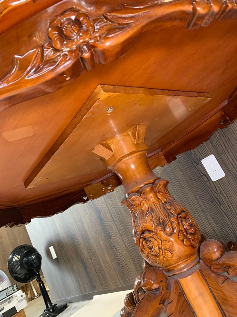 S*H様 アンティーク　イタリア　丸テーブル　カフェテーブル