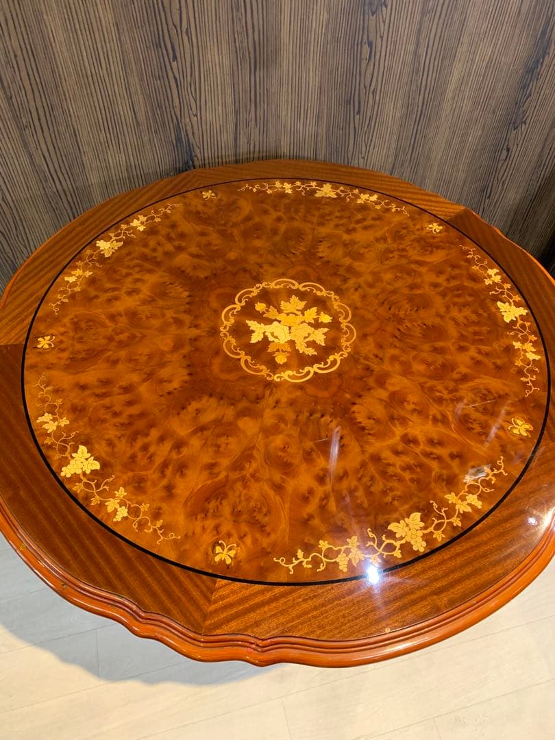 S*H様 アンティーク　イタリア　丸テーブル　カフェテーブル