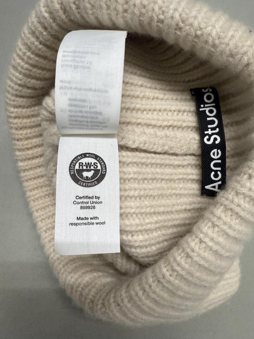 【値下】Acne Studios アクネステゥディオズ　　ニット帽　56cm